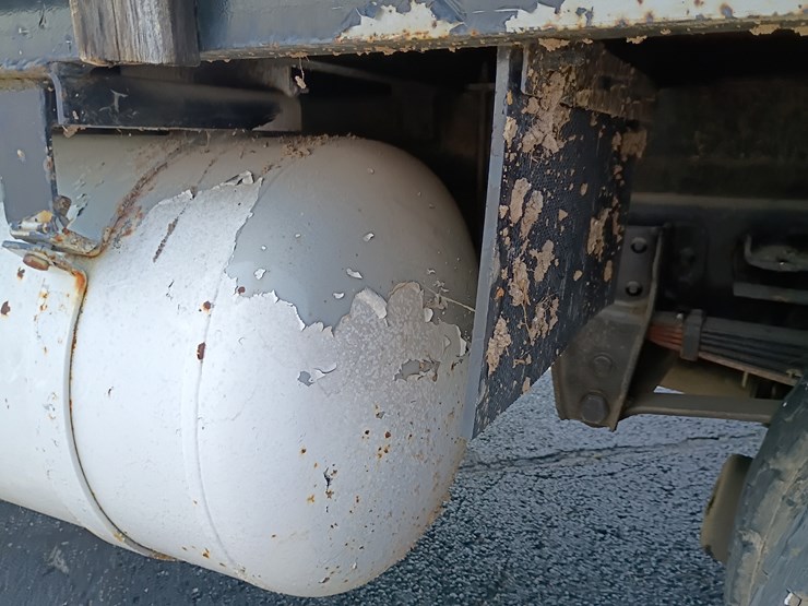 1998-ford-f700-image-105