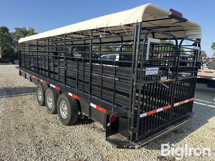 2018-gooseneck-l7l1-28’-tri/a-livestock-trailer-image-7