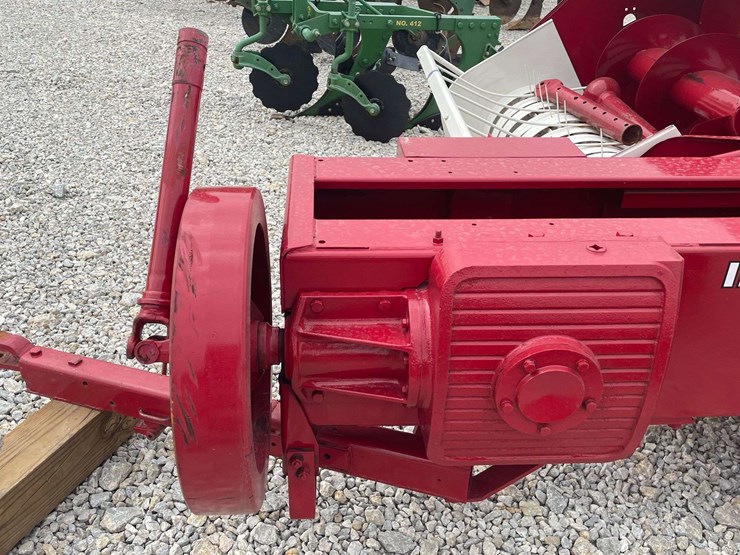international-baler-image-19