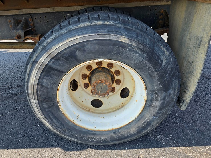 1995-gmc-topkick-image-76