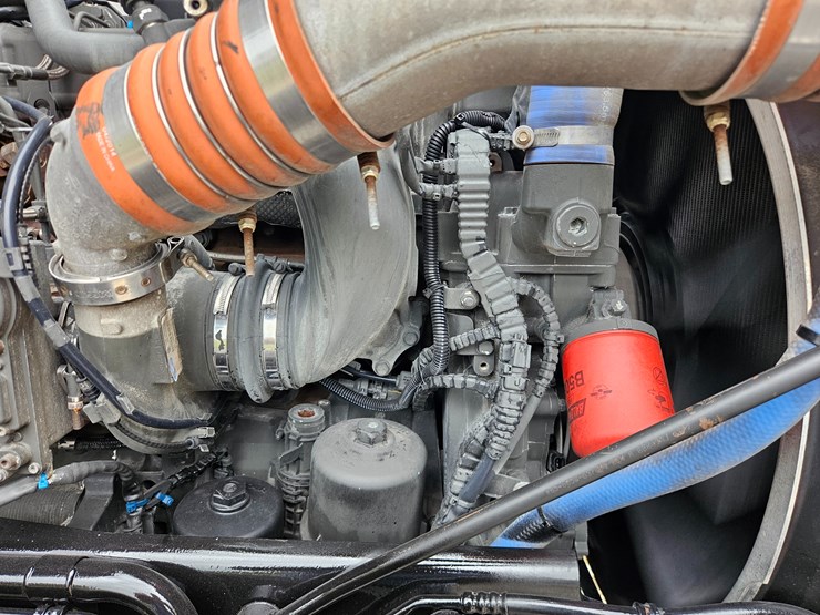 2015-kenworth-t800-image-71