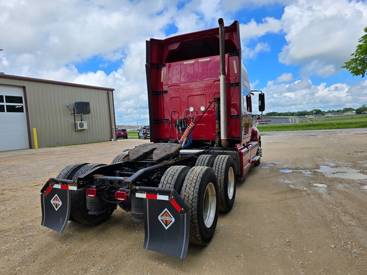 2015-international-prostar-image-20