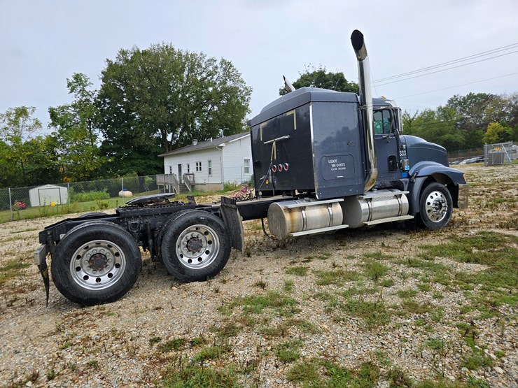 1999-international-9400-image-30