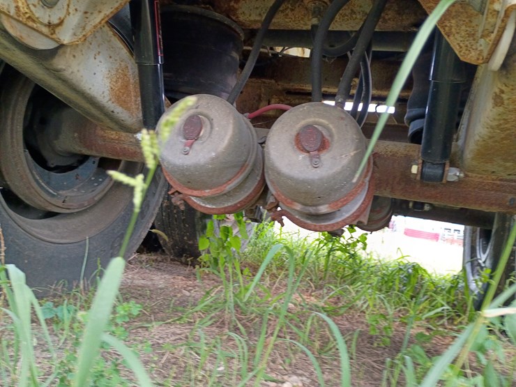 1977-trinity-tank-image-33