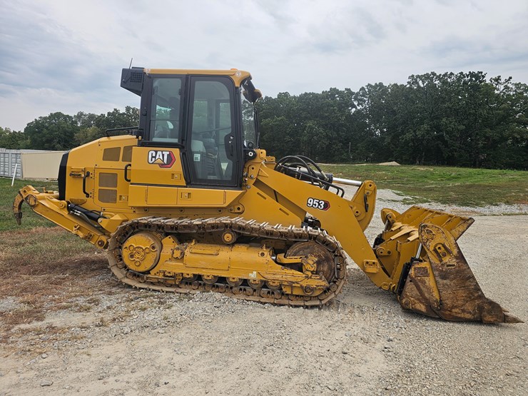 2023-caterpillar-953-image-20