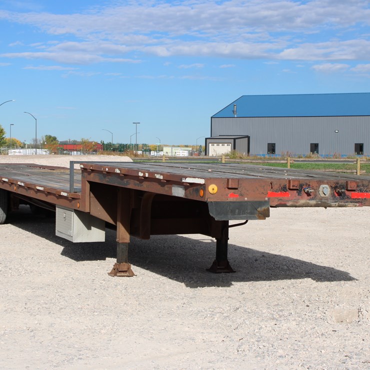 #2064 • #2064- 1980 Frontaine Step Deck Trailer
