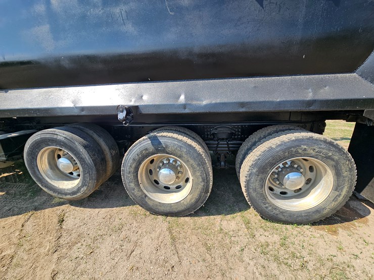 2006-sterling-l9500-image-118