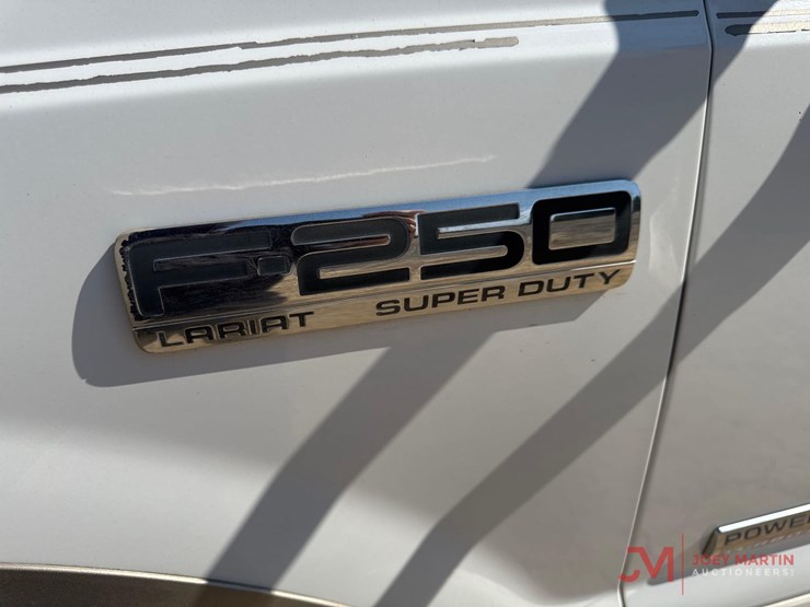 2007-ford-f-250-lariat-pickup-truck-image-6