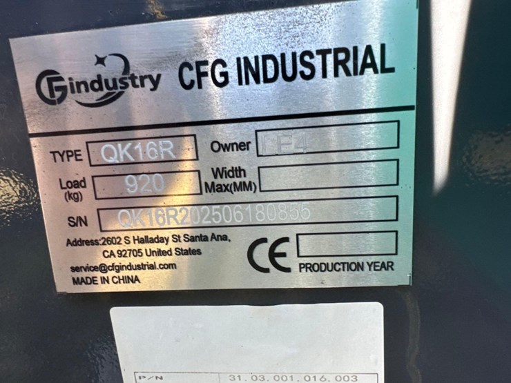 new-cfg-industrial-co-mini-excavator-model-qk16r-image-2