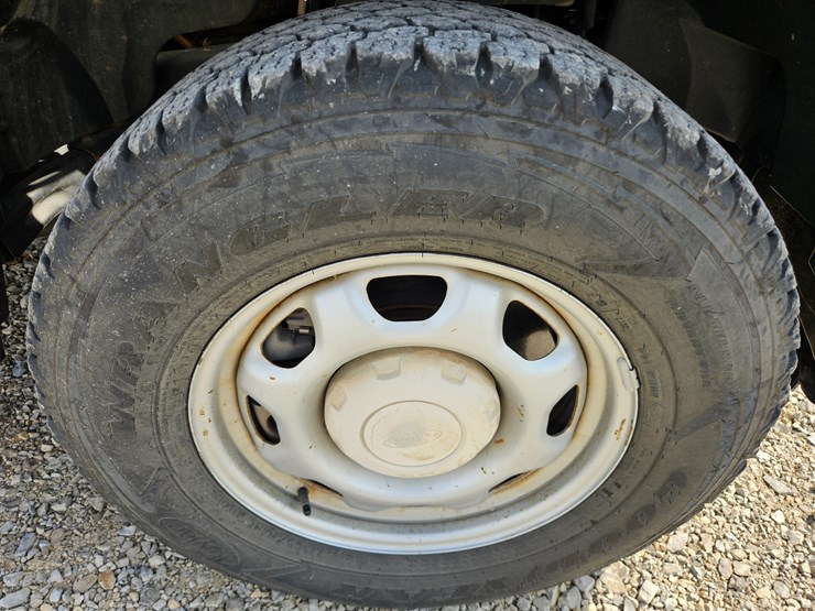 2016-ford-f150-image-66