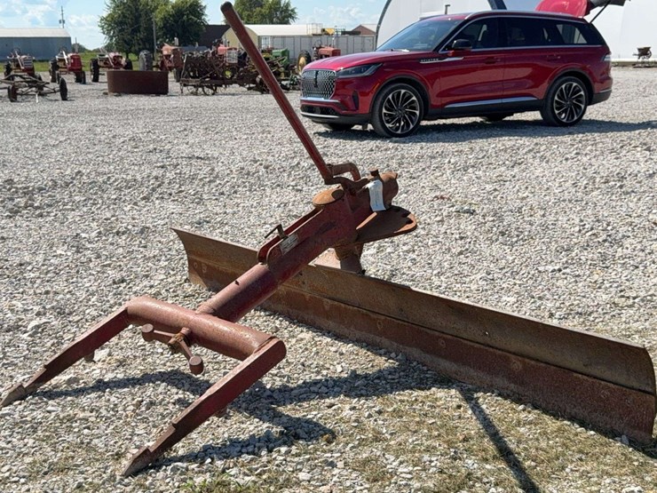 fast-hitch-mounted-blade-image-4