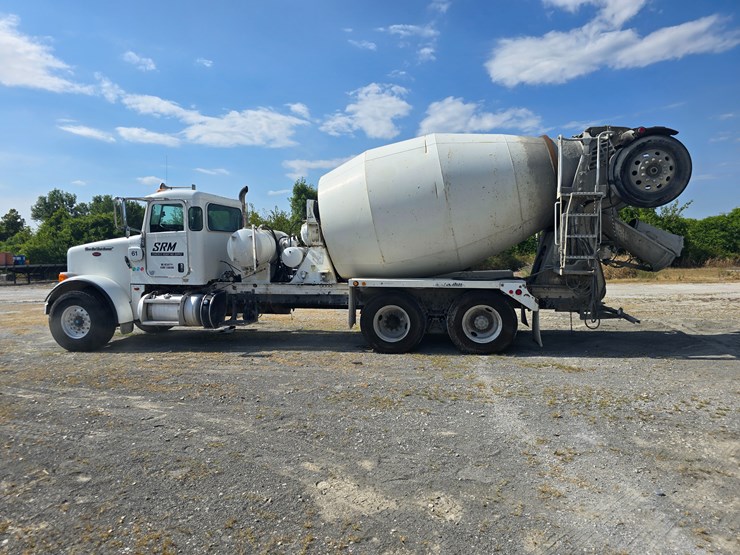 2014-peterbilt-365-image-11