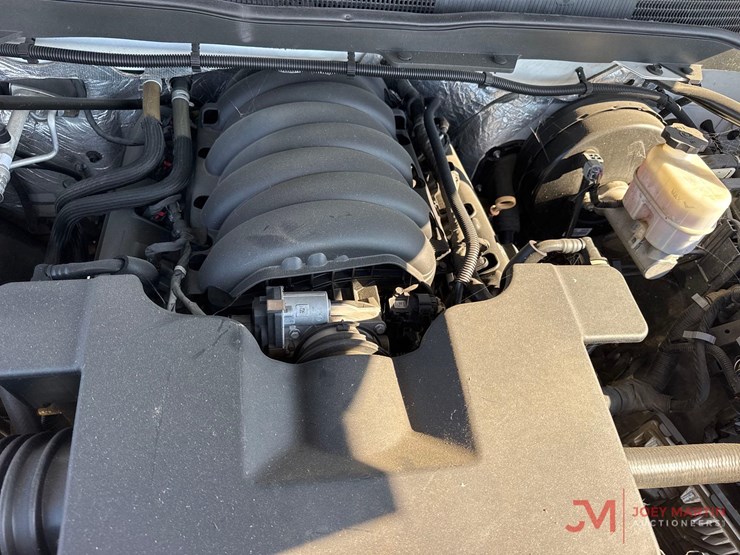 2015-chevrolet-1500-image-19