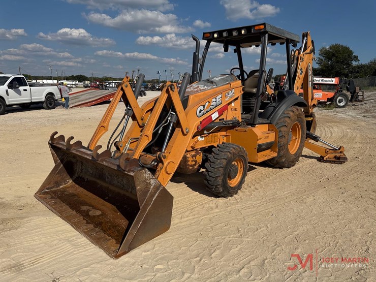 2016-case-580sn-image-3