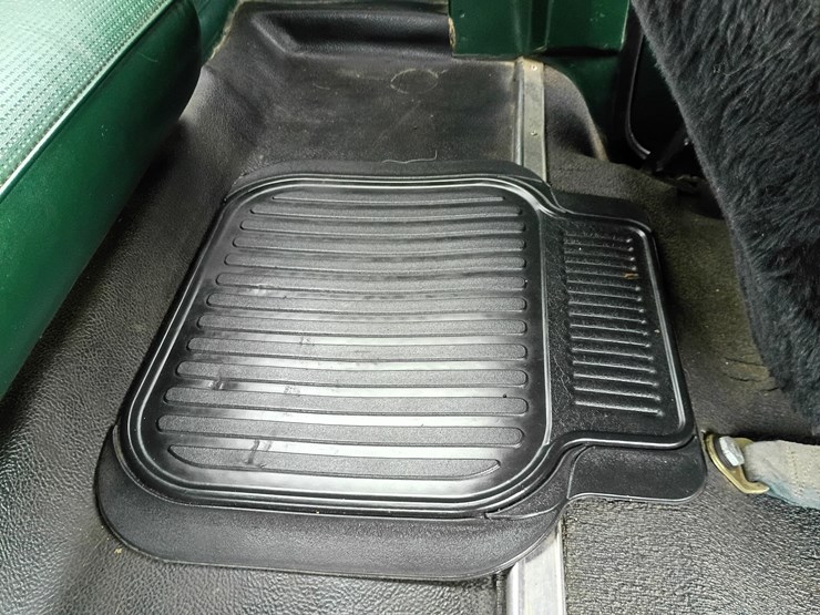 1976-dodge-ram-charger-image-55