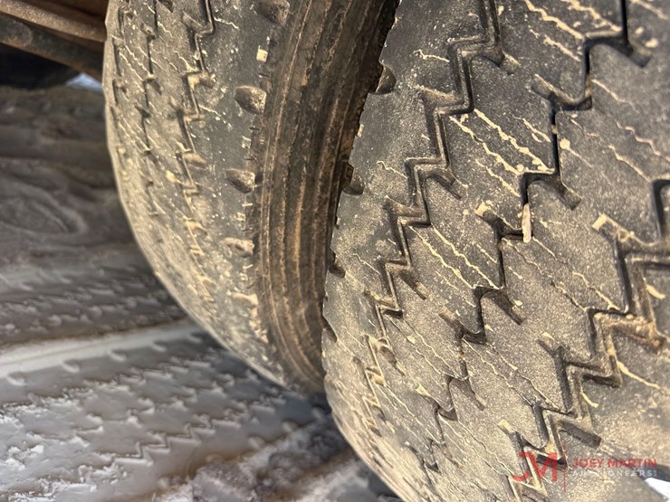 2017-ford-f550-xl-image-20