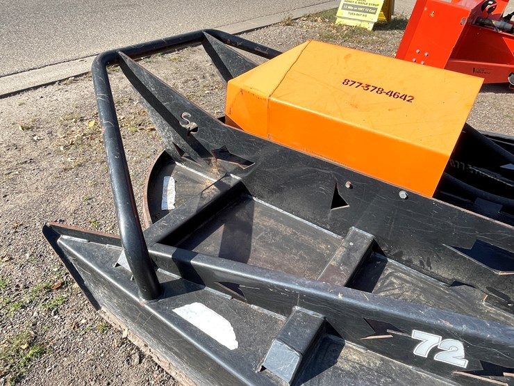 #4307-•-skid-pro-72"-skid-steer-mount-heavy-duty-brush-mower-image-16