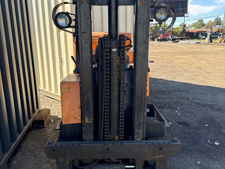 allis-chalmers-double-mast-lp-forklift-image-5