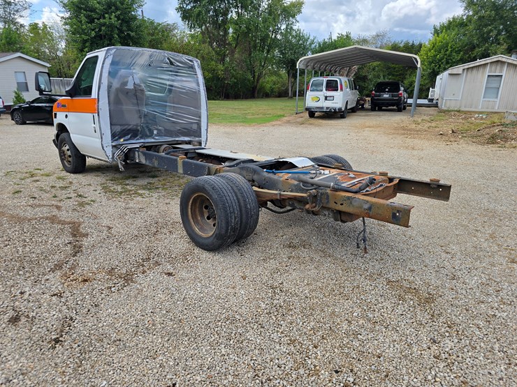 2006-ford-e450-image-10