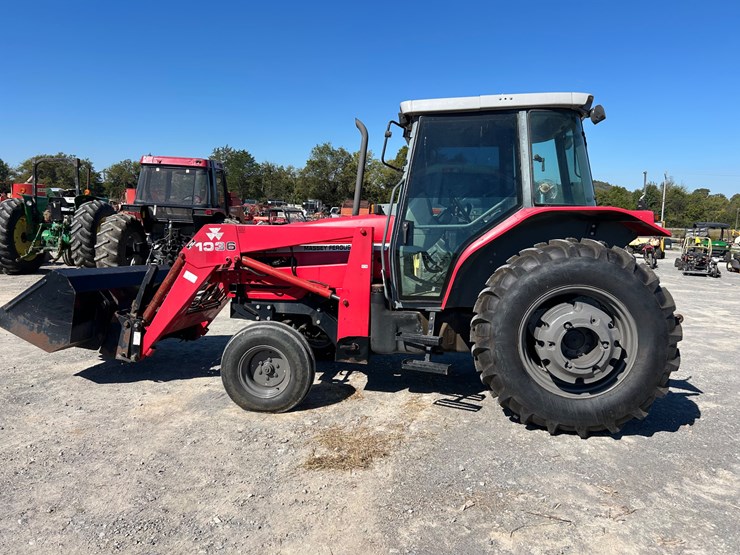 massey-ferguson-4235-image-2