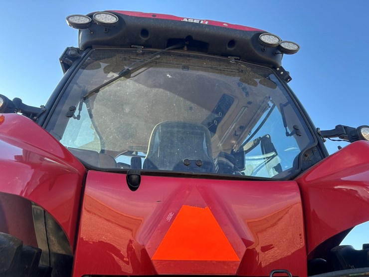 2022-case-ih-magnum-340-image-19