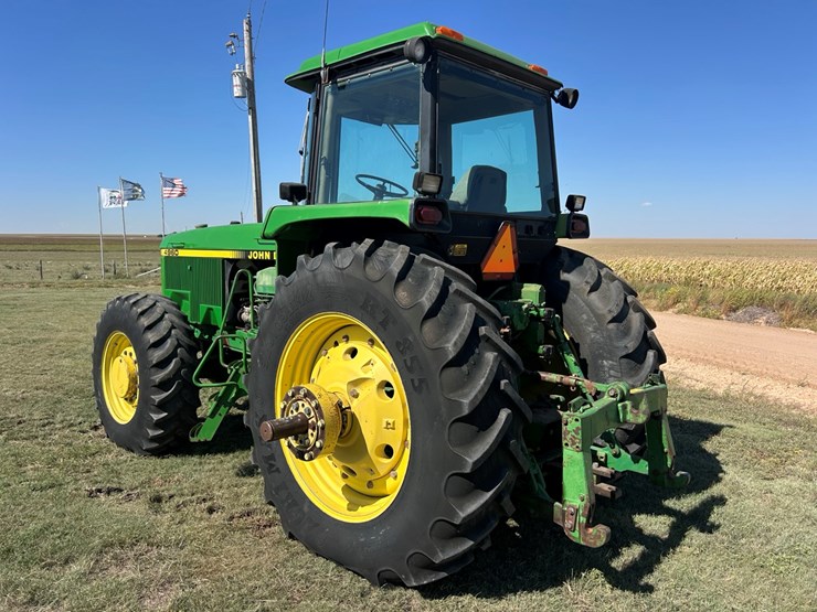 1993-john-deere-4960-image-33
