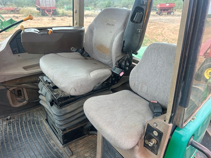john-deere-9320-image-30