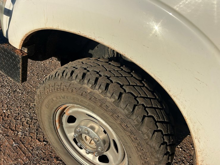 2011-ford-f250-image-12