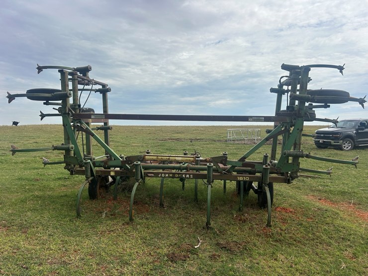 john-deere-1610-image-4