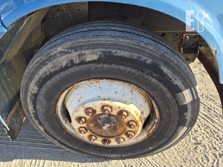 1990-international-flatbed-8462-image-24