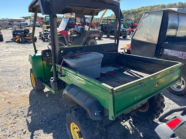 john-deere-gator-image-4