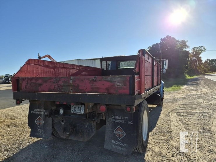1990-international-flatbed-8462-image-10