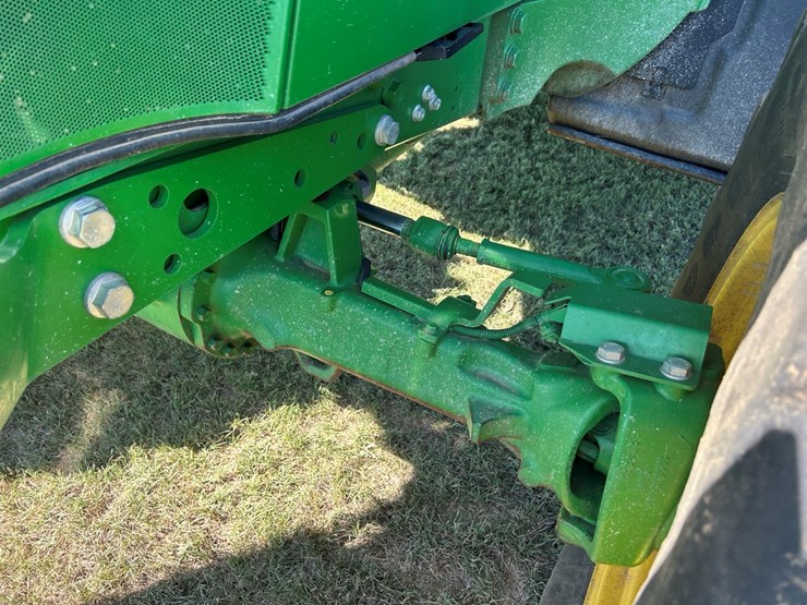 2023-john-deere-6130m-image-21
