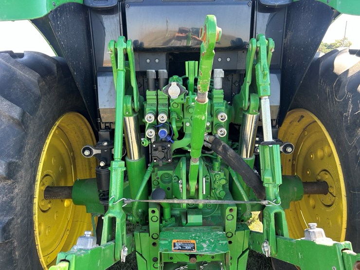 2023-john-deere-6130m-image-6