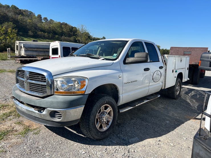 2006-dodge-ram-2500-image-2