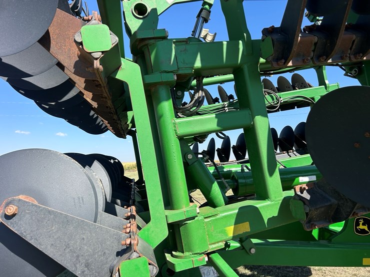 2020-john-deere-2020-image-8