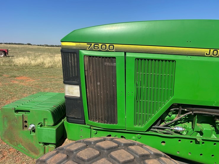 1996-john-deere-7600-image-16