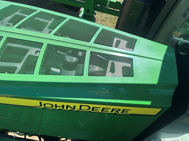 2021-john-deere-r4038-image-43