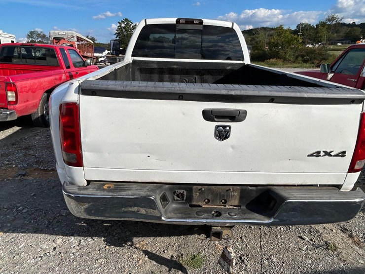 2005-dodge-ram-3500-image-5
