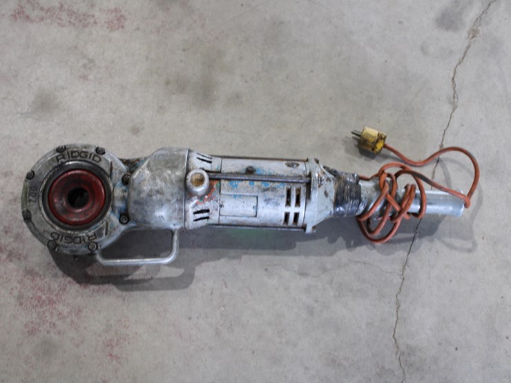 #1027-•-rigid-700-power-drive---threading-machine-image-2