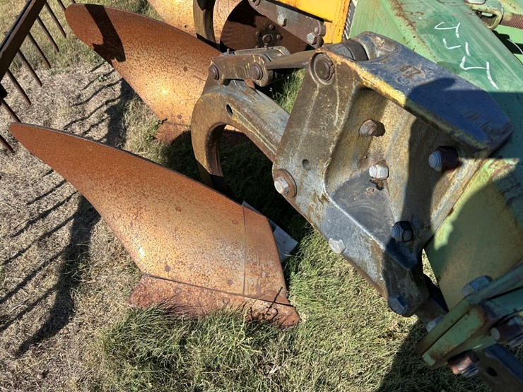 john-deere-2600-image-10
