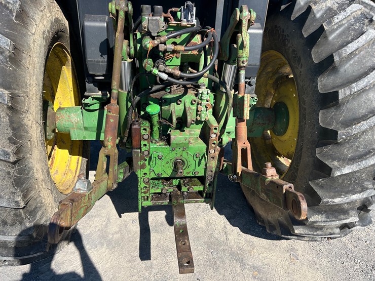 john-deere-6400-image-7