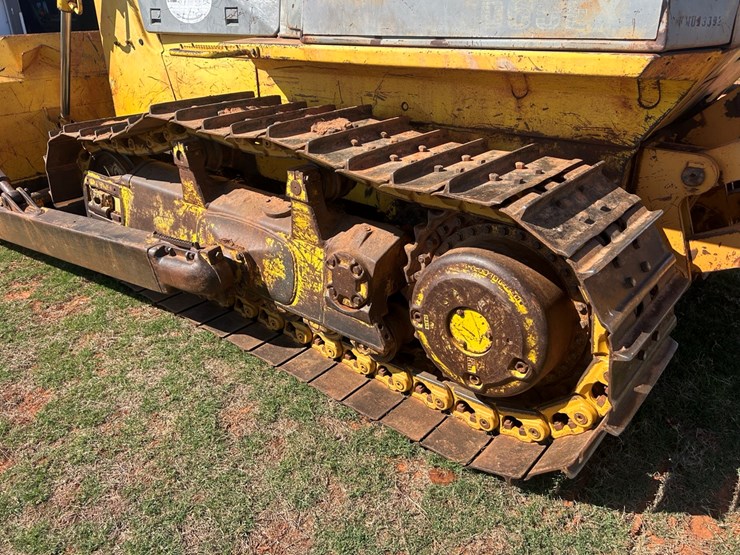 komatsu-d65ex-image-8