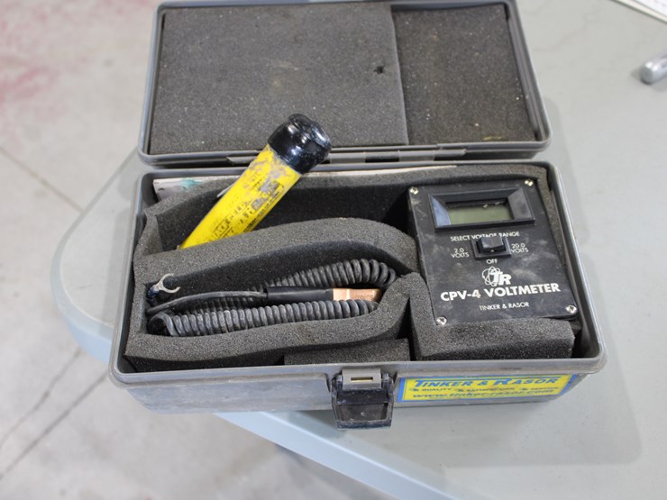 #1054-•-tinker-&-rasor-cpv-4-voltmeter-image-1