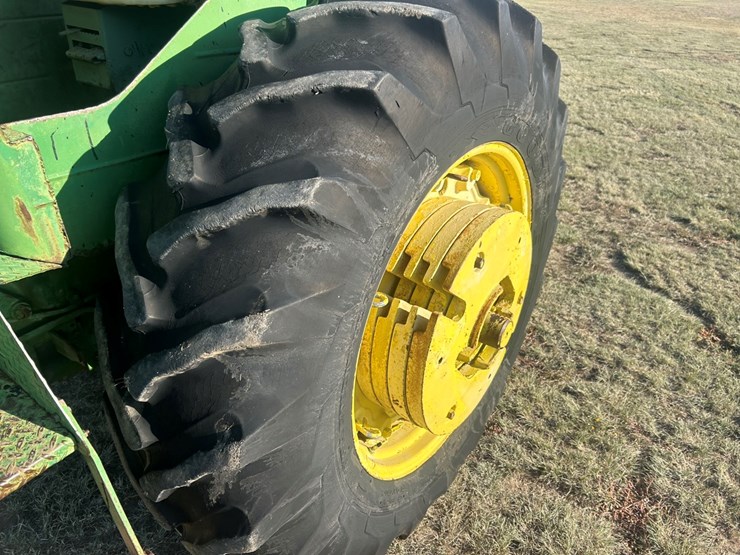 1964-john-deere-4020-image-14