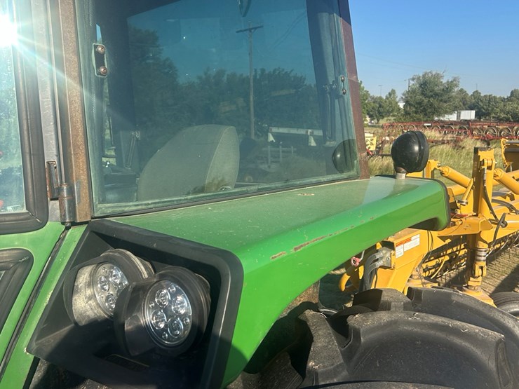john-deere-4240-image-13