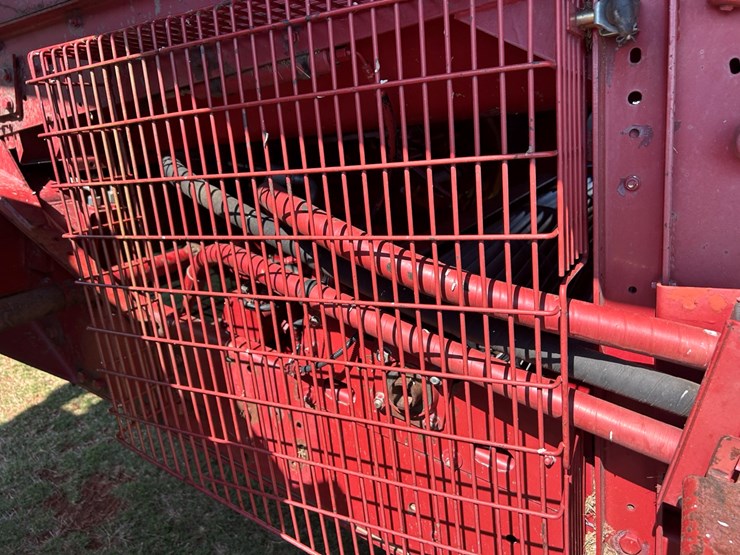 2004-case-ih-2388-image-17
