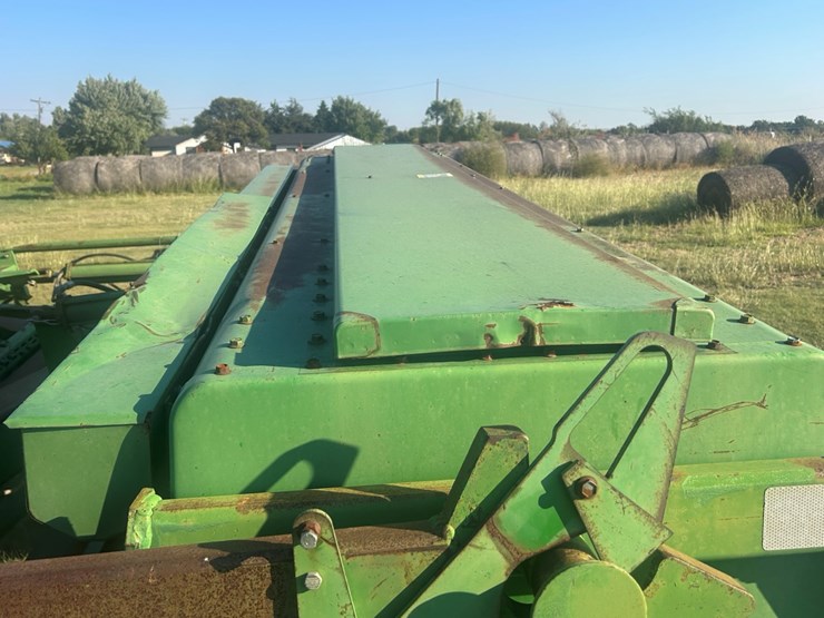 john-deere-450-image-18