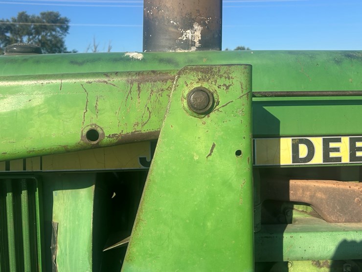 john-deere-4240-image-16