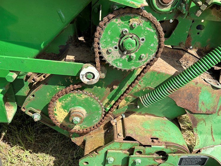 john-deere-468-image-21